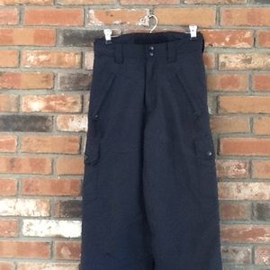 Black snowboarding/ski pants